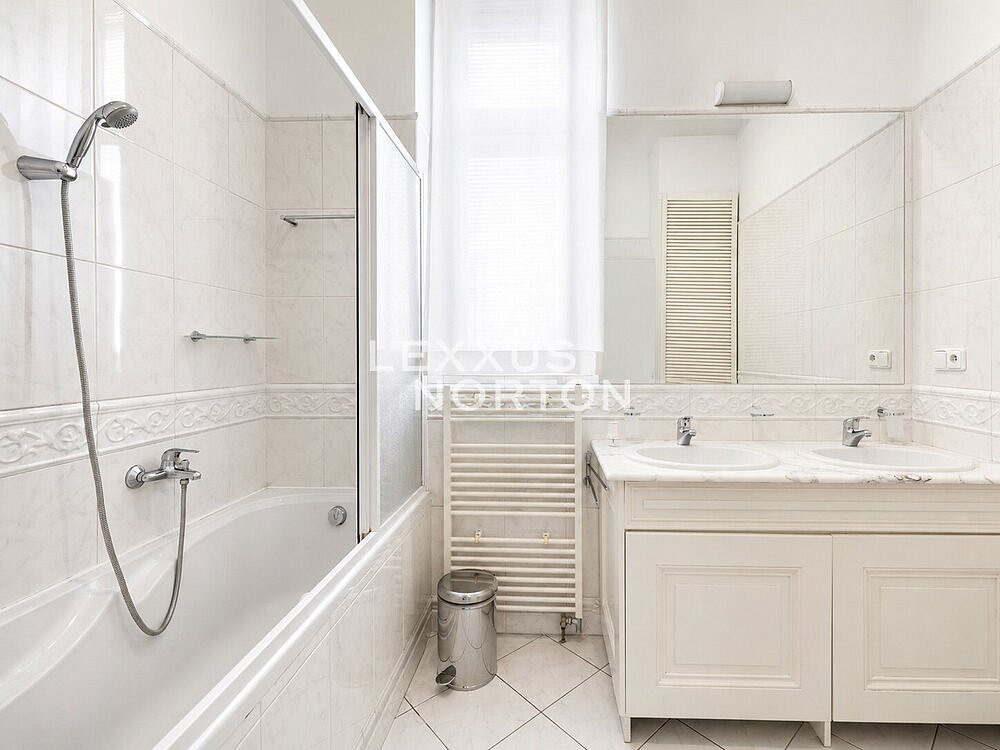Pronájem bytu 3+kk 76 m² — photo 4