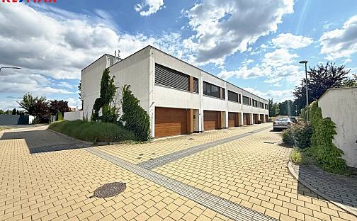 Prodej domu 149 m² s pozemkem 148 m², Javorová, Pardubice - Cihelna
