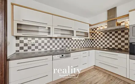 Pronájem bytu 3+1 71 m², Jarní, Jihlava - Horní Kosov