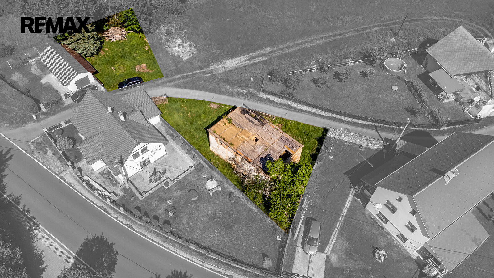 Prodej stavebního pozemku 579 m² – fotografie 3