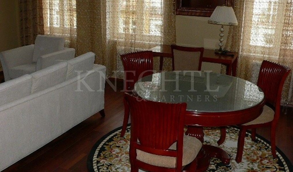 Prodej ubytovacího objektu 1 087 m², Karlovy Vary – náhled fotky 8