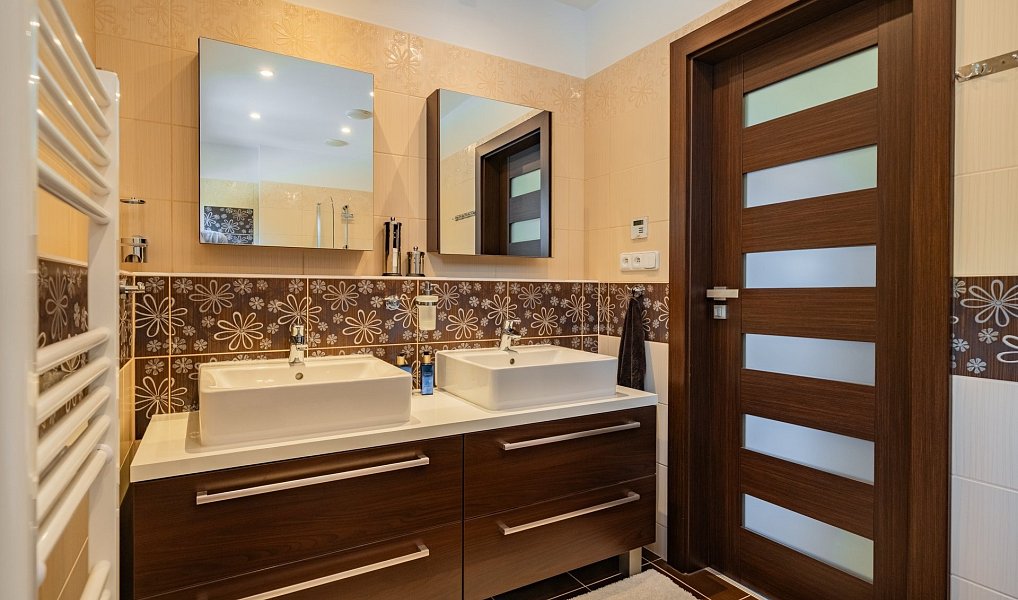 Prodej domu 109 m² s pozemkem 388 m², Popovičky – náhled fotky 36