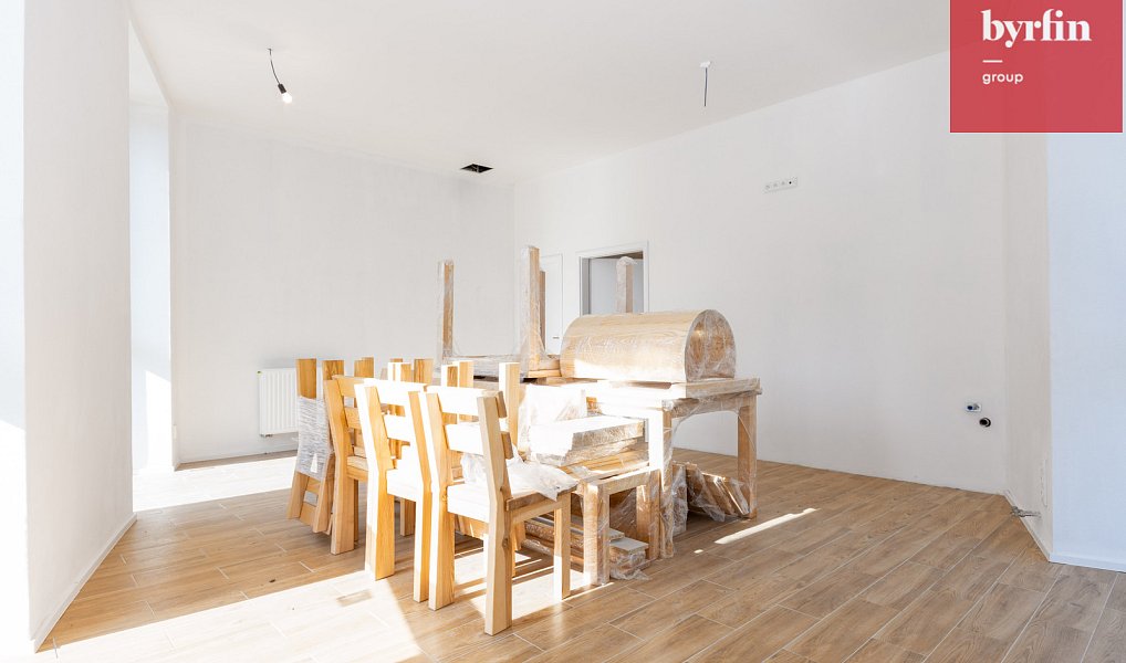 Prodej obchodních prostor 44 m², Opava – náhled fotky 2