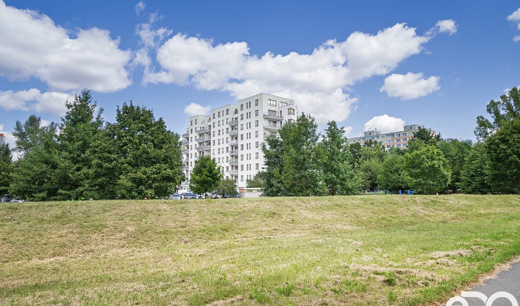 Prodej bytu 3+kk 86 m², Pardubice – náhled fotky 32