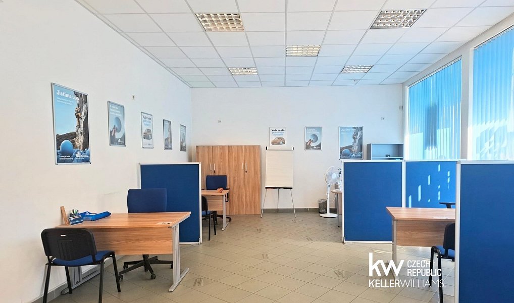 Pronájem obchodních prostor 110 m², Teplice – náhled fotky 3