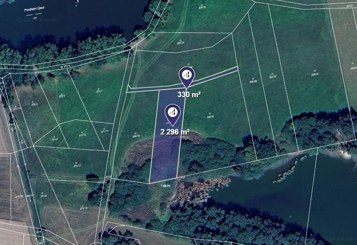 Prodej louky 2 379 m²
