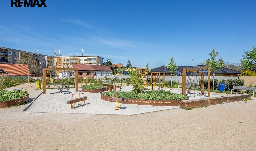 Prodej domu 156 m² s pozemkem 495 m², Praha – náhled fotky 34