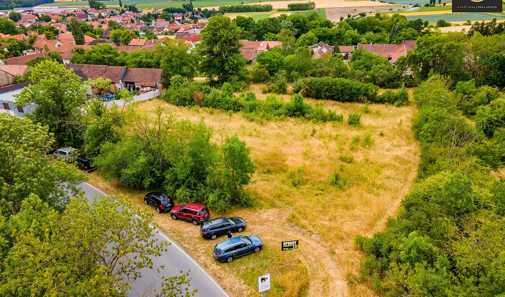 Prodej stavebního pozemku 800 m², Čečelice – náhled fotky 4