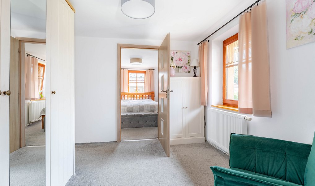 Prodej domu 180 m² s pozemkem 2 568 m², Raspenava – náhled fotky 12