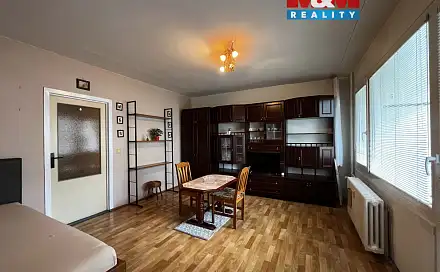 Pronájem bytu 2+1 53 m², Alejní, Chlumec, okres Ústí nad Labem