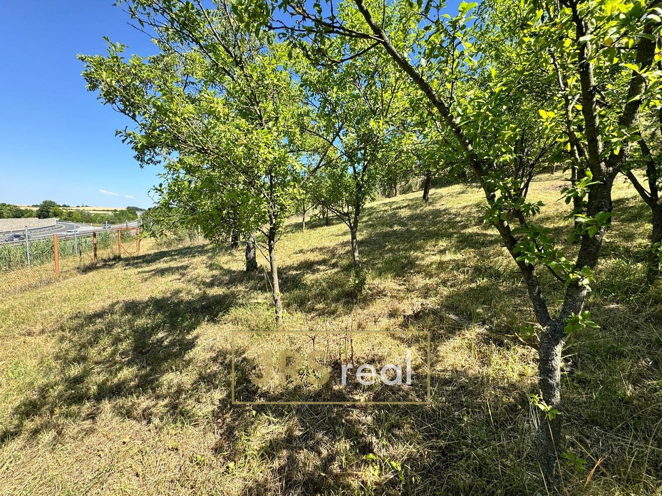Prodej zahrady 530 m² — photo 2