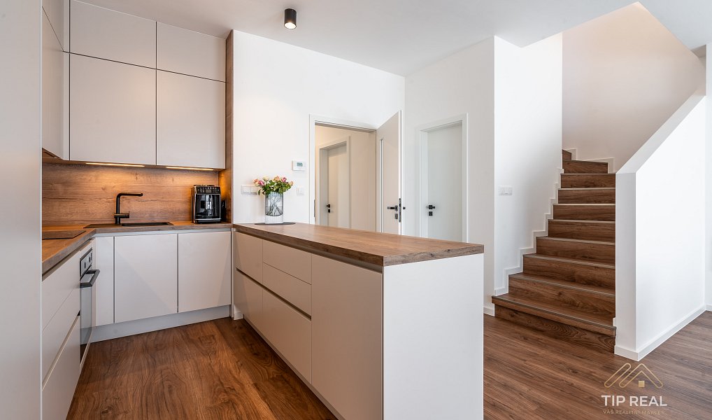 Prodej domu 117 m² s pozemkem 367 m², Drahelčice – náhled fotky 4