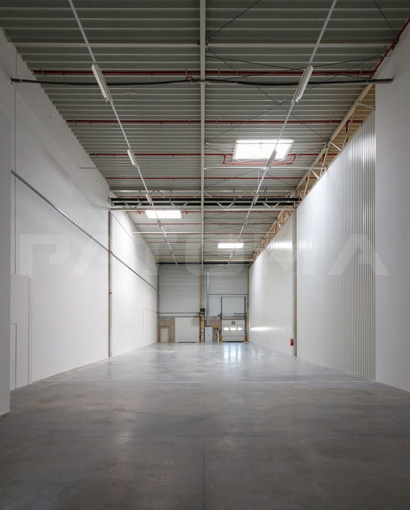 Pronájem skladovacích prostor 461 m² – fotografie 2