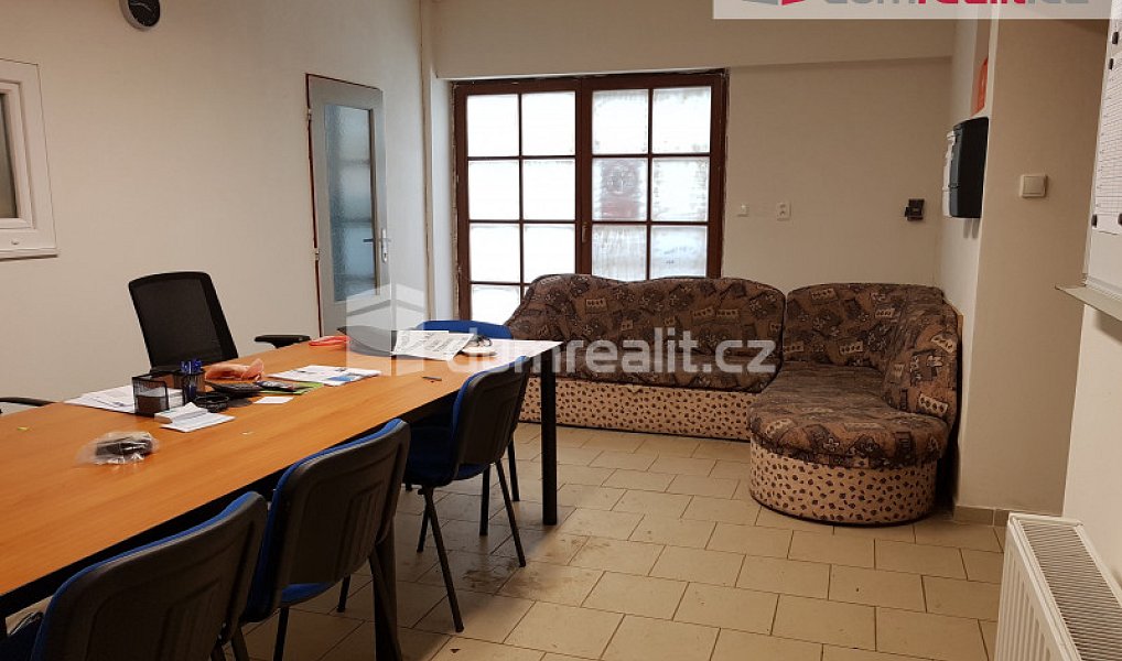 Prodej výrobních prostor 4 252 m², Kaplice – náhled fotky 16