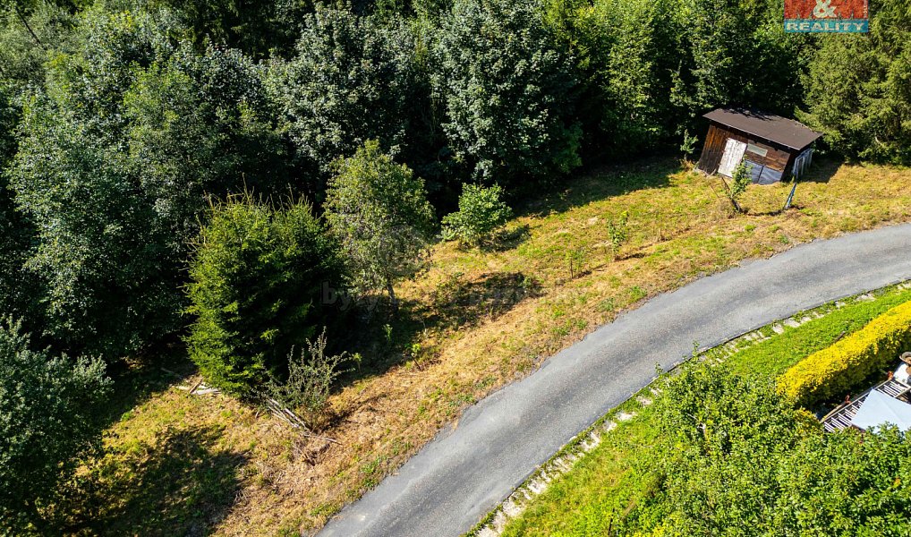 Prodej zahrady 453 m², Vsetín – náhled fotky 2