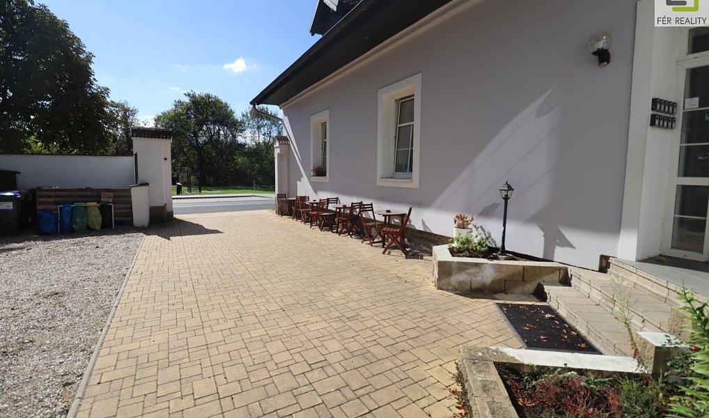 Prodej ubytovacího objektu 607 m², Vědomice – náhled fotky 53