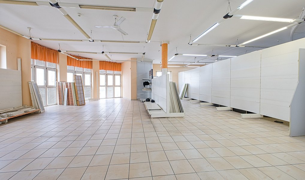 Pronájem komerčního prostoru, 95 m², Uherské Hradiště