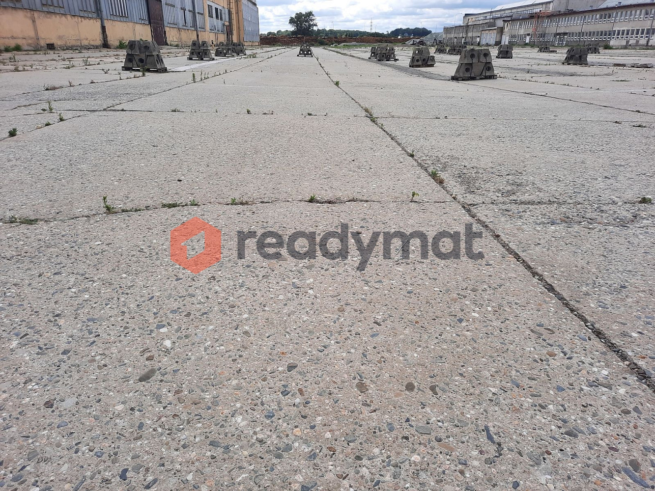 Pronájem komerčního objektu (jiného typu) 8 000 m² — photo 2