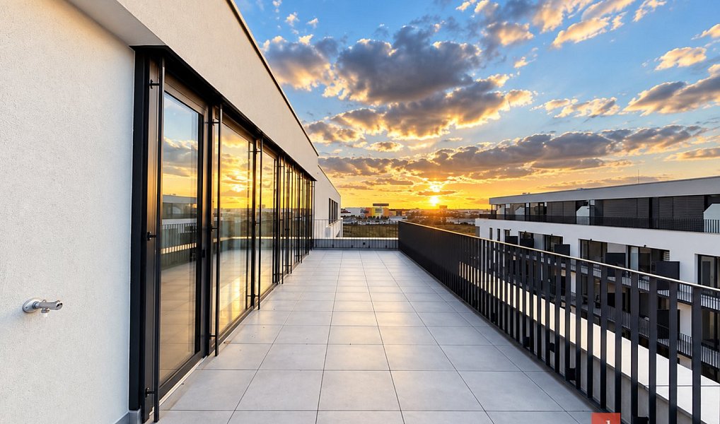Prodej bytu 2+kk 103 m², Plzeň – náhled fotky 2