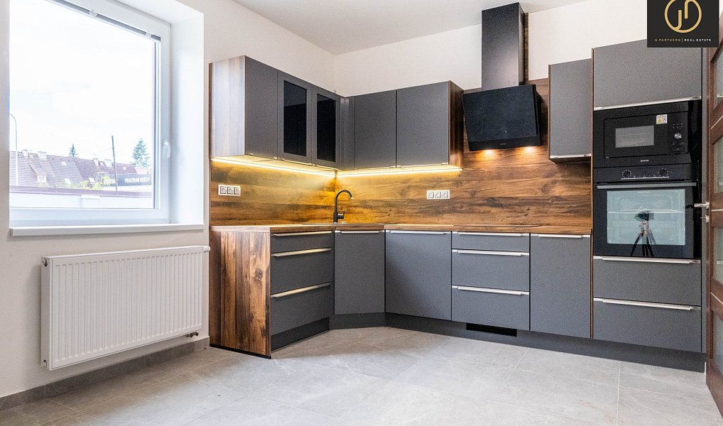 Prodej domu 209 m² s pozemkem 630 m², Kladno – náhled fotky 12