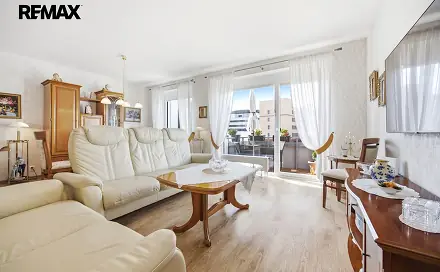 Prodej bytu 3+kk 79 m², Ječná, Hořovice, okres Beroun