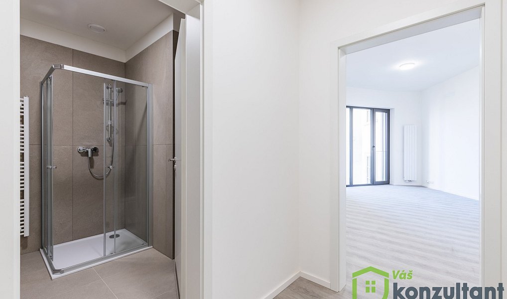 Pronájem bytu 1+kk 27 m², Brno – náhled fotky 2