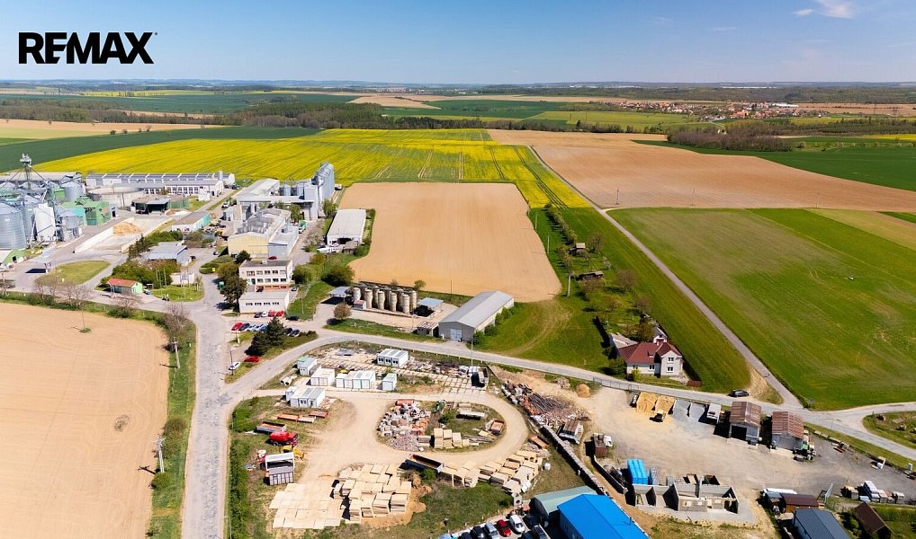 Prodej komerčního pozemku 14 294 m², Hrotovice – náhled fotky 14