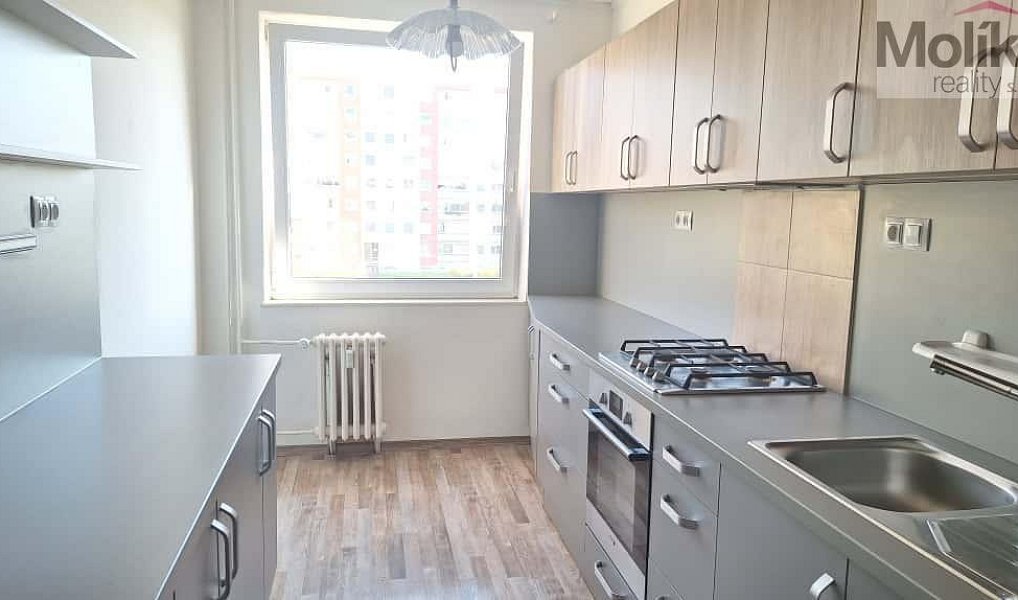 Prodej bytu 4+1 85 m², Teplice – náhled fotky 3
