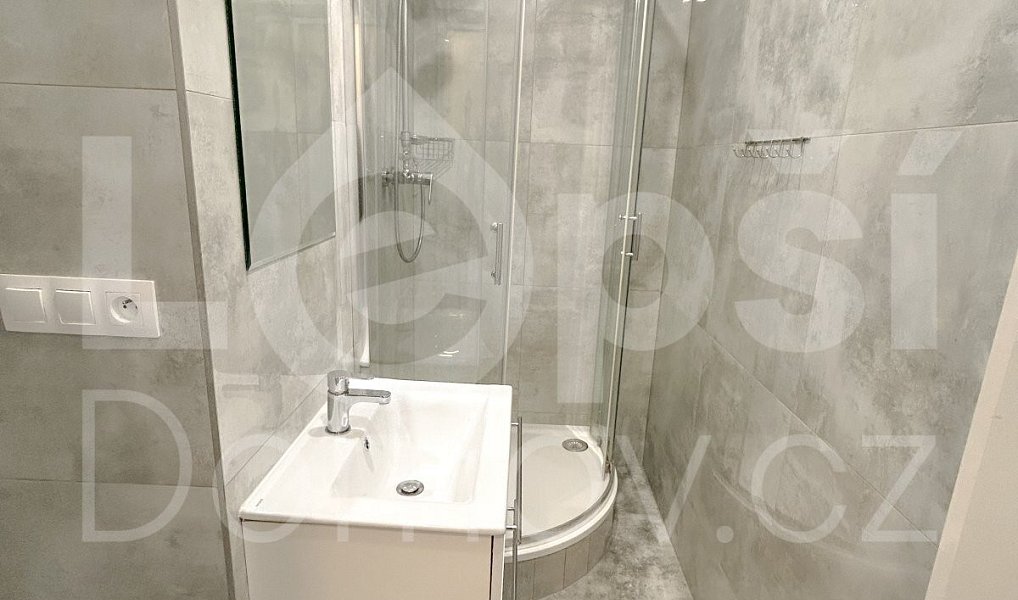 Prodej bytu 2+1 55 m², Žulová – náhled fotky 9