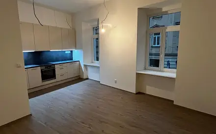 Pronájem bytu 2+kk 56 m², Divadelní, Jihlava