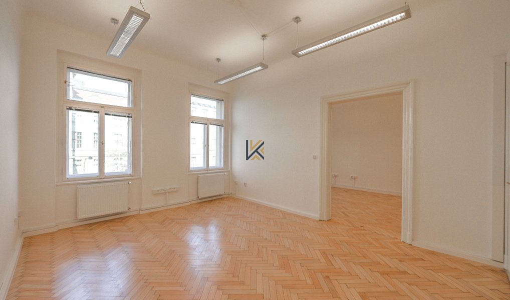 Pronájem kanceláře 104 m², Praha – náhled fotky 2