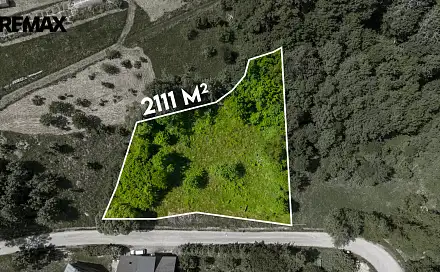 Prodej zahrady 2 111 m², Benešov u Semil, okres Semily