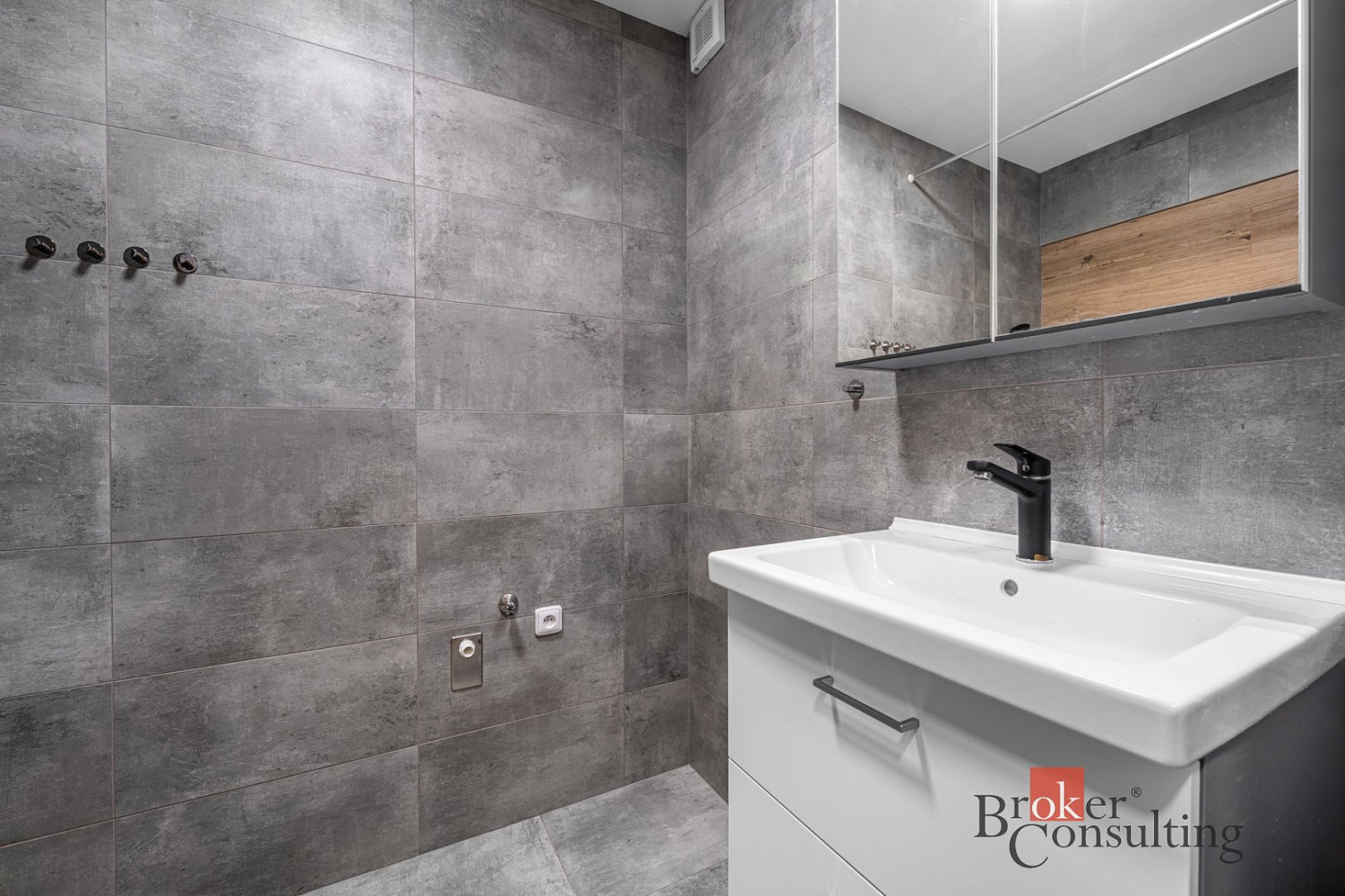 Pronájem bytu 2+1 54 m² - Mehr