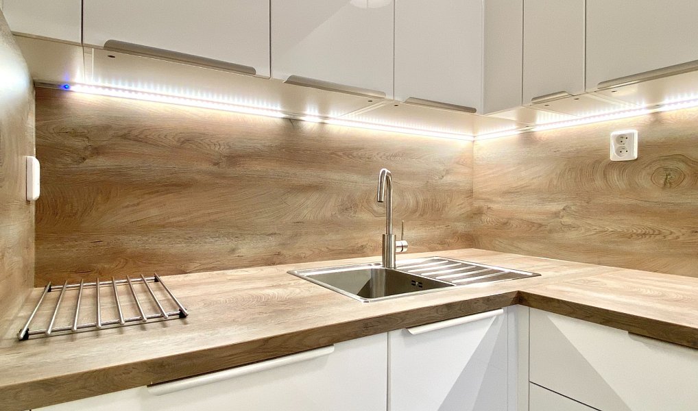 Pronájem bytu 2+kk 63 m², Praha – náhled fotky 7