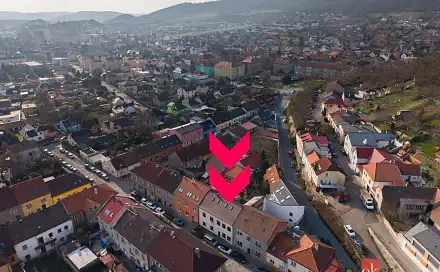 Prodej domu 367 m² s pozemkem 341 m², Hněvkovského, Beroun - Beroun-Město