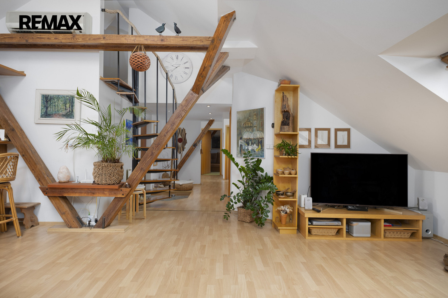 Prodej ubytovacího objektu 140 m² – pohled 3