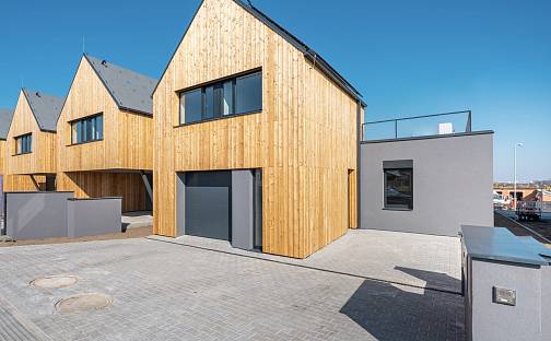 Prodej domu 179 m² s pozemkem 493 m², Mladá Boleslav