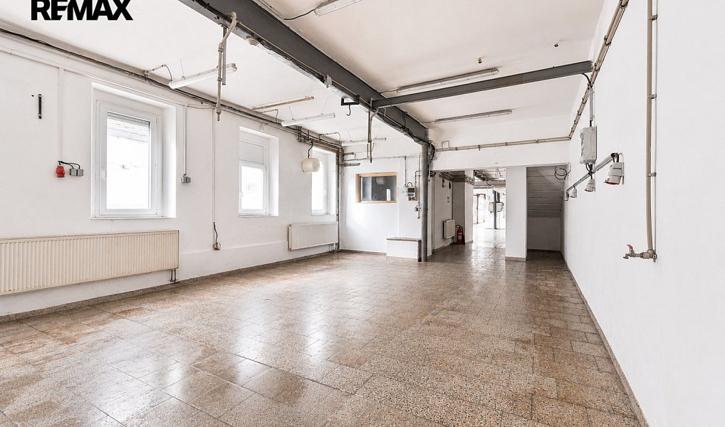 Pronájem domu 160 m² s pozemkem 1 570 m², Třebechovice pod Orebem – náhled fotky 24