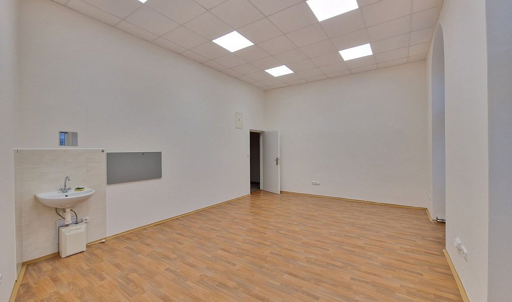 Pronájem kanceláře 28 m², Příbram – náhled fotky 4