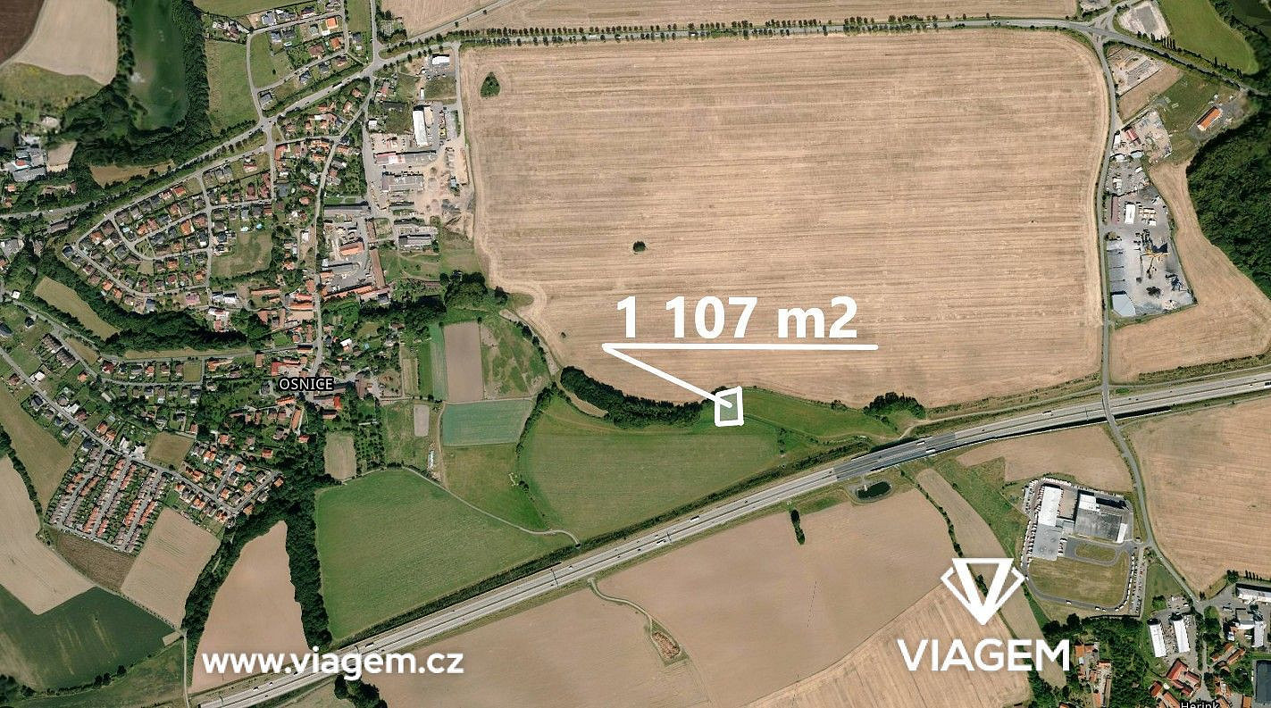 Prodej pole 1 107 m²