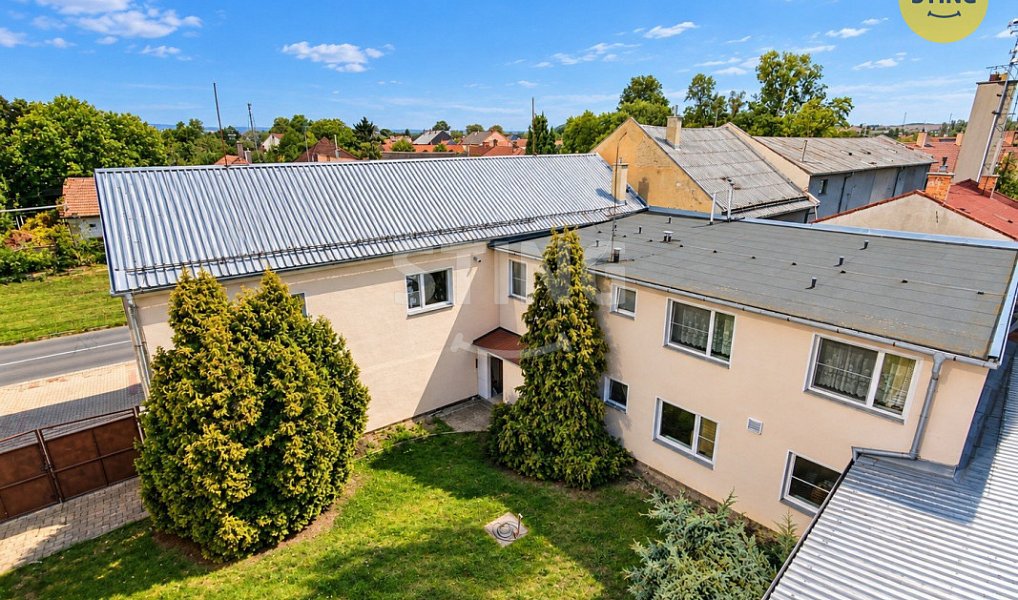 Prodej domu 550 m² s pozemkem 1 109 m², Smržice – náhled fotky 2