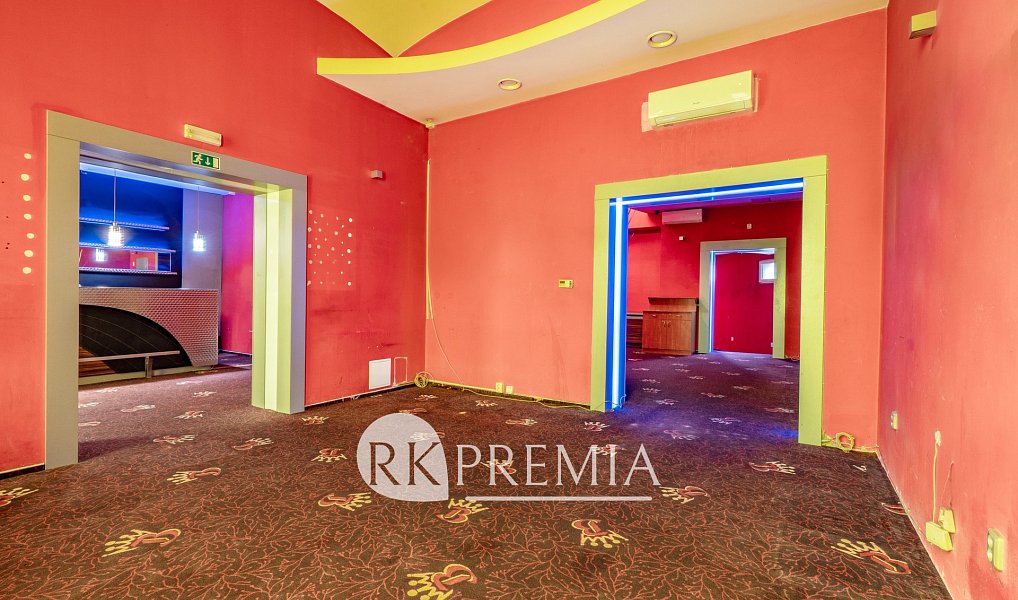 Pronájem obchodních prostor 130 m², Teplice – náhled fotky 3