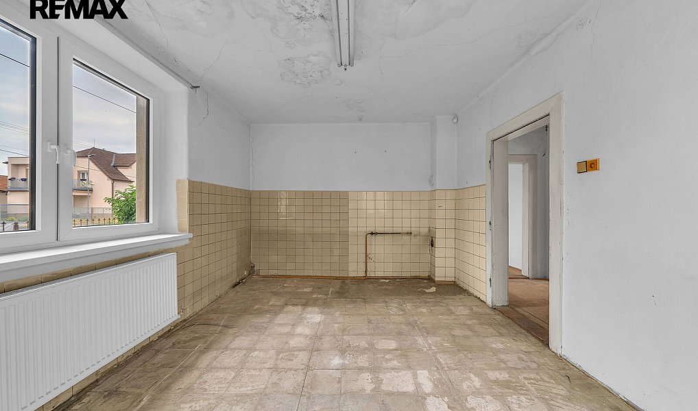 Prodej domu 265 m² s pozemkem 1 117 m², Církvice – náhled fotky 13