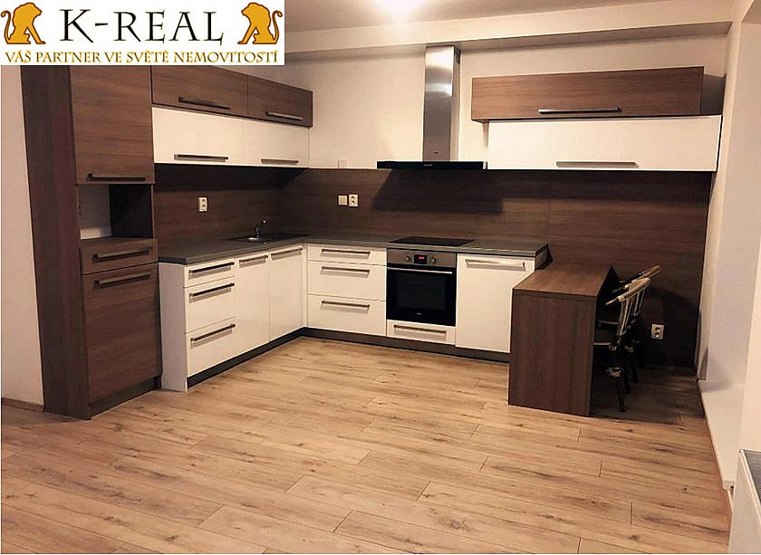Prodej bytu 1+kk 32 m² — photo 3