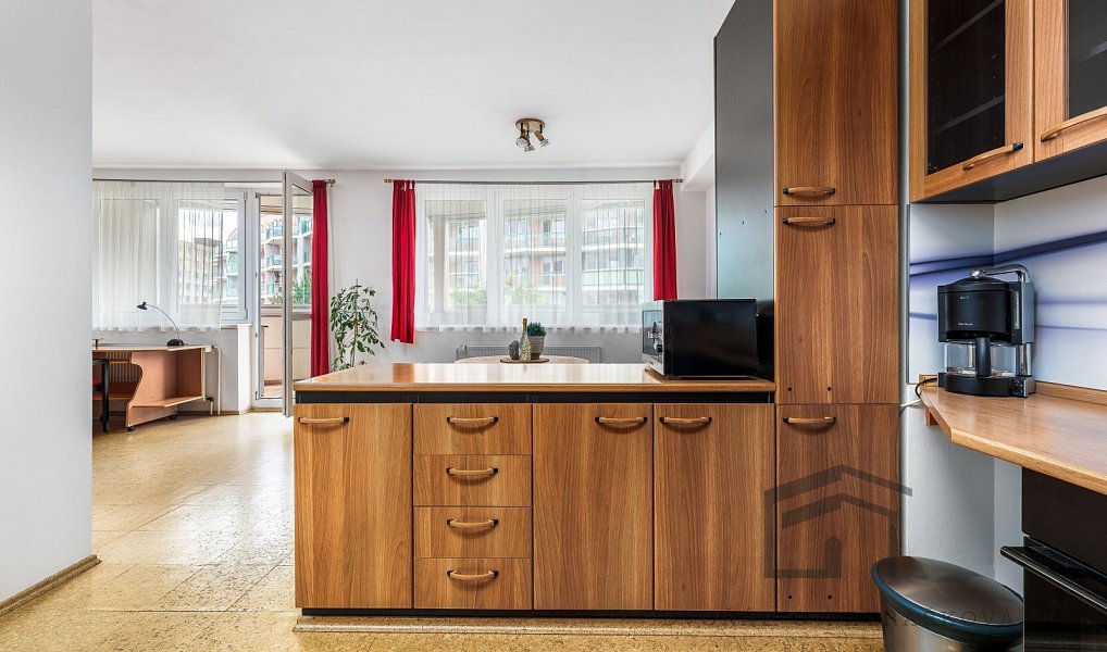 Pronájem bytu 3+kk 86 m², Praha – náhled fotky 8
