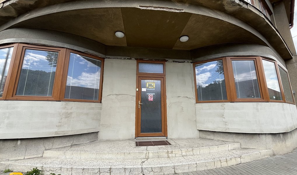Pronájem obchodních prostor 99 m², Bojkovice – náhled fotky 8