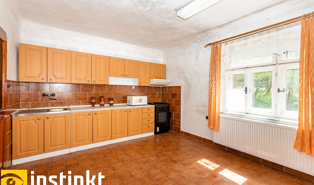 Prodej domu 290 m² s pozemkem 2 871 m², Nýrsko – náhled fotky 6