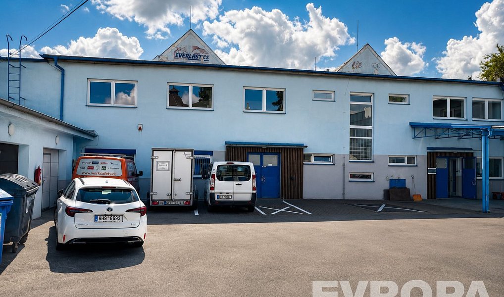 Pronájem kanceláře 75 m², Kolín – náhled fotky 2