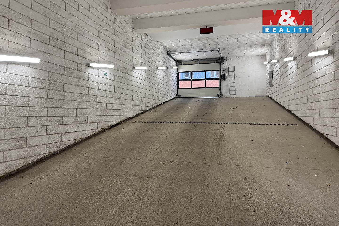 Pronájem garážového stání, 18 m2, plzeň, ul. rejskova — photo 5