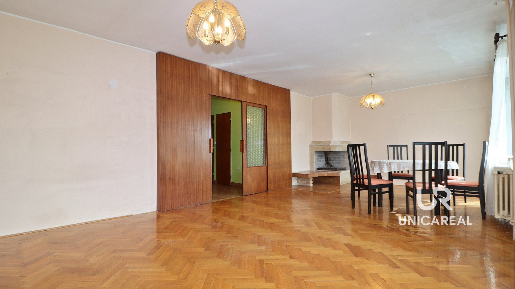 Prodej domu 200 m² s pozemkem 300 m² – fotografie 2